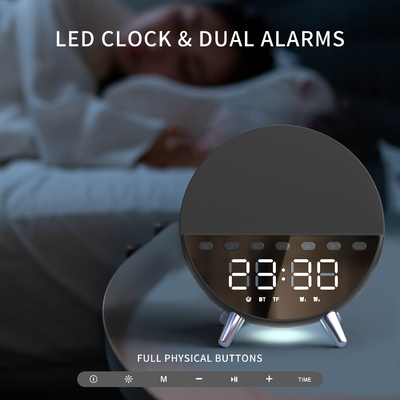 Bộ sạc không dây sạc nhanh 15W với loa Bluetooth và ánh sáng 131 * 75 * 146MM