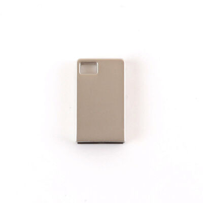 Một lớp MINI kim loại ổ đĩa flash USB bề mặt mờ và góc kính góc rộng 120 độ đảm bảo bảo vệ dữ liệu