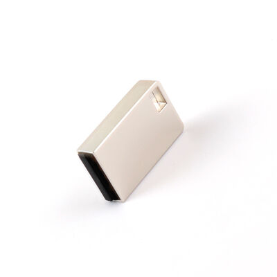 Một lớp MINI kim loại ổ đĩa flash USB bề mặt mờ và góc kính góc rộng 120 độ đảm bảo bảo vệ dữ liệu