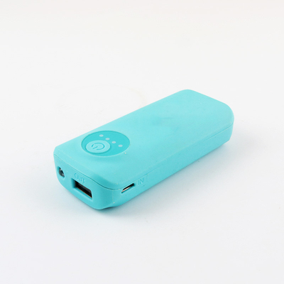 Ngân hàng điện di động bằng nhựa nhẹ LED Pin 2400MAH 18650 Li ion