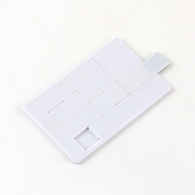 Câu đố Thẻ tín dụng USB Stick 2.0 Chip flash UDP Hình dạng Logo in CMYK
