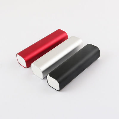 Ngân hàng điện cầm tay kim loại 2000MAH 2600MAH cho quà tặng Logo tùy chỉnh