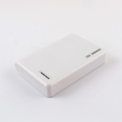 Ngân hàng điện thoại di động bằng nhựa 5000MAH LOGO tùy chỉnh bằng cáp
