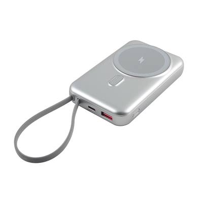 Ngân hàng điện di động với pin Li-polymer / 18650 loại pin và 38.3 vượt qua